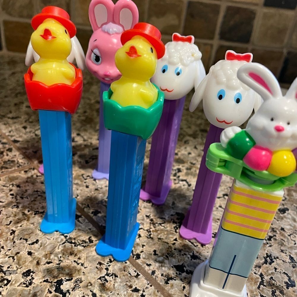 Pez Holiday Collection - Picture 9 of 12